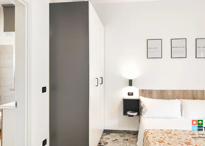 Saint Tropez - * Pineto